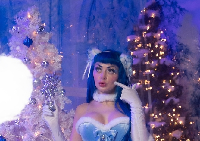 Jerk Off to Get on the Nice List